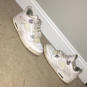 Jordan 4 (pure money)